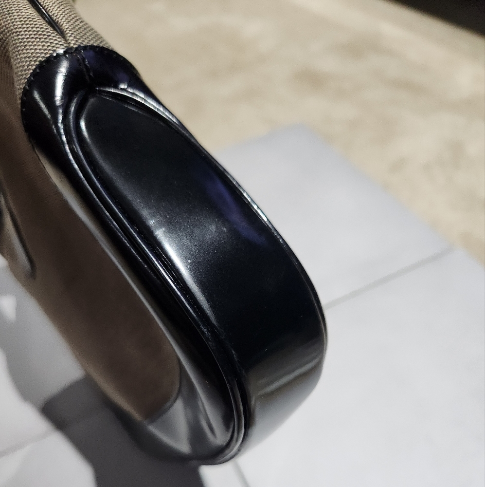 Gucci Jackie Shoulder Bag - Picture 10 of 16